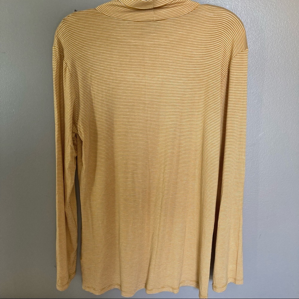 NWOT Eden Ruth Turtle Neck - Picture 3 of 5